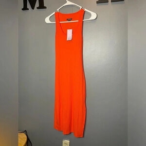 NWT Wild fable red/orange open back dress size small